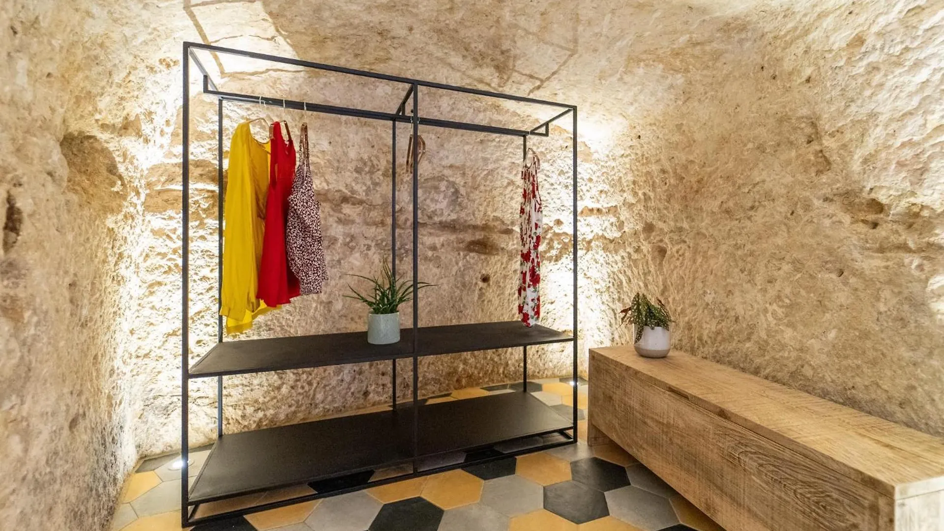Petra Marina Apartment Syracuse